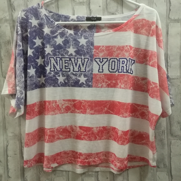 idea Tops - New York Short Sleeve Crop Top